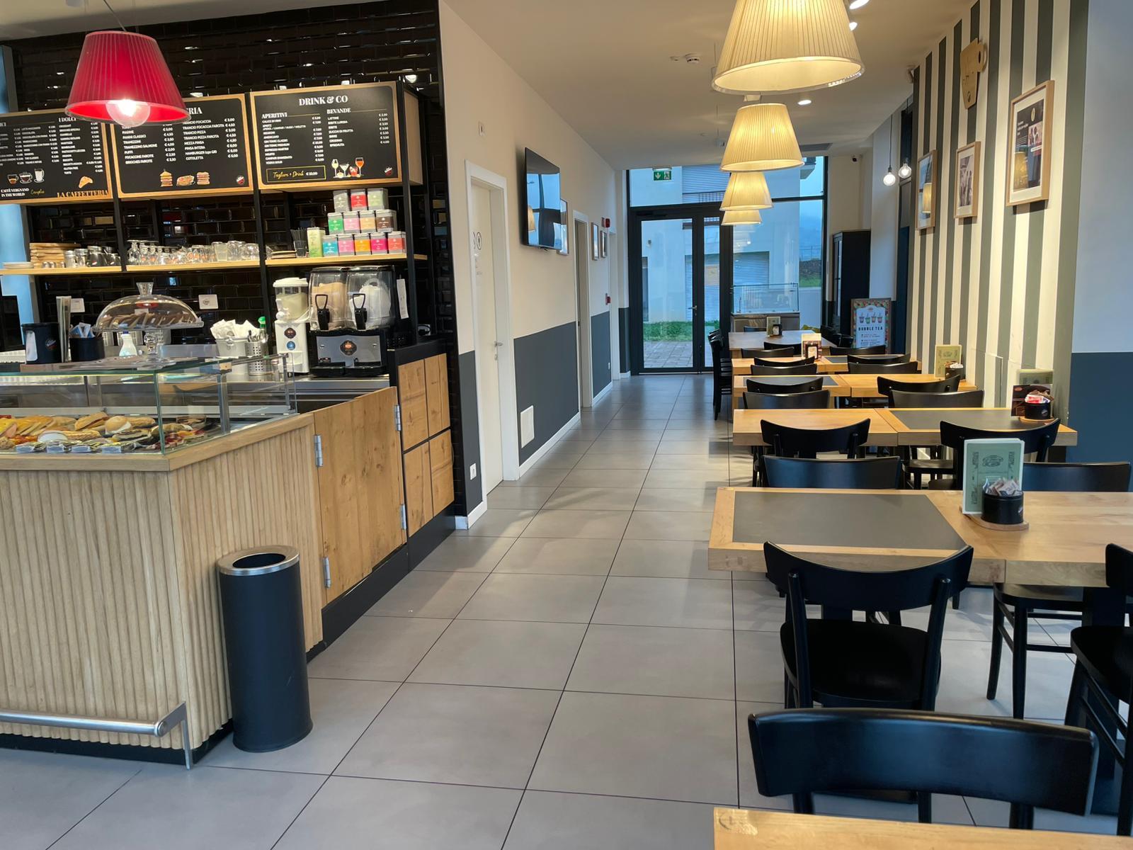 Entrance corridor — Coffe Camplus, Turin